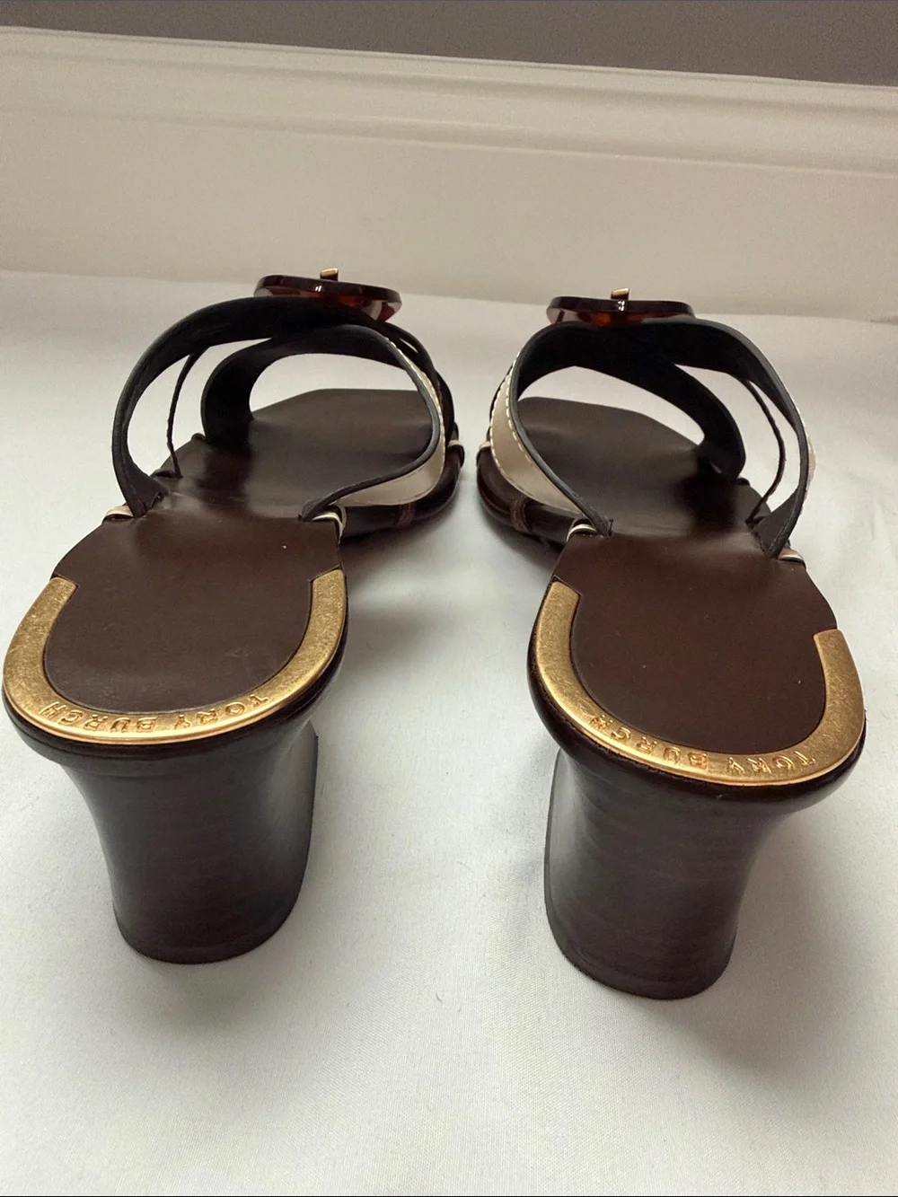 TORY BURCH KNOTTED HEELED MULE SANDAL. Size 8.5. Never worn.